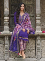 Load image into Gallery viewer, Royal Blue Viscose Kurtis with Jacquard Digital Dupatta.