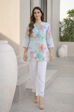 Load image into Gallery viewer, Azeenia Mint Green Floral Printed Women’s Top