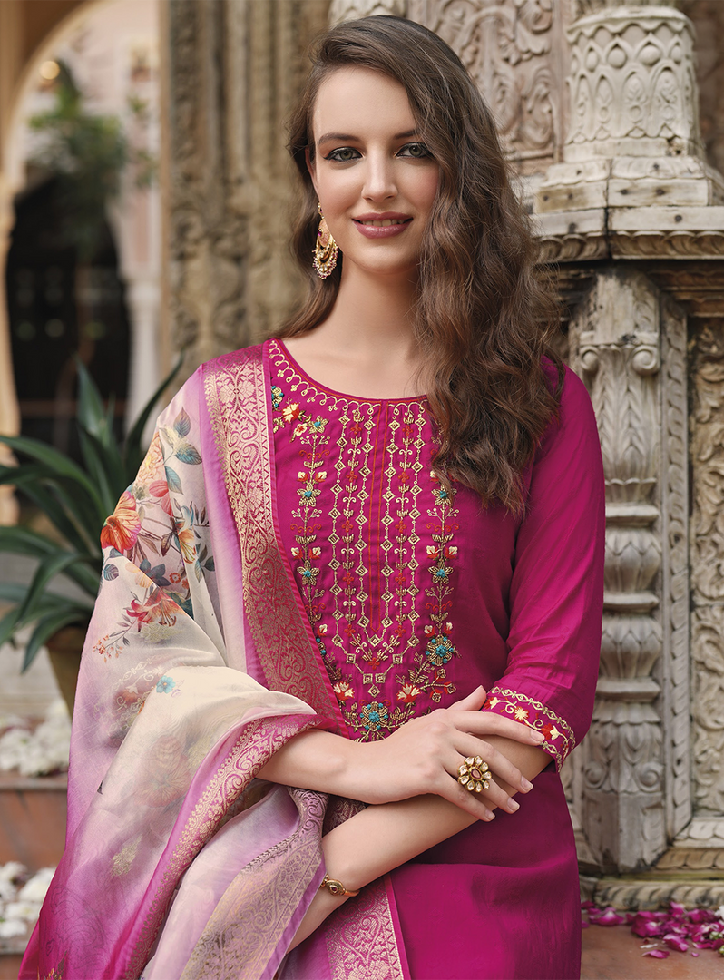 Pink Viscose Kurtis with Jacquard Digital Dupatta.